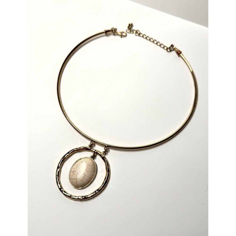 Gold Tone Choker Geometric Circle Pendant Cream Stone Modern Statement Jewelry